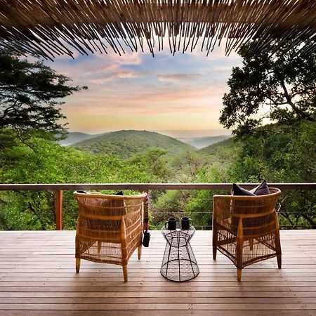 Sungulwane Private Game Lodge Hluhluwe Exteriör bild