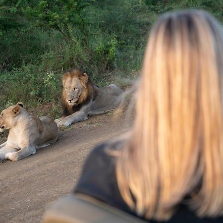 Sungulwane Private Game Lodge Hluhluwe Exteriör bild