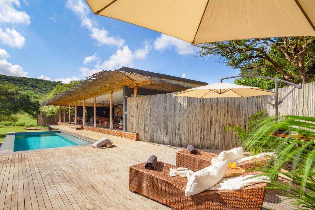 Sungulwane Private Game Lodge Hluhluwe Exteriör bild